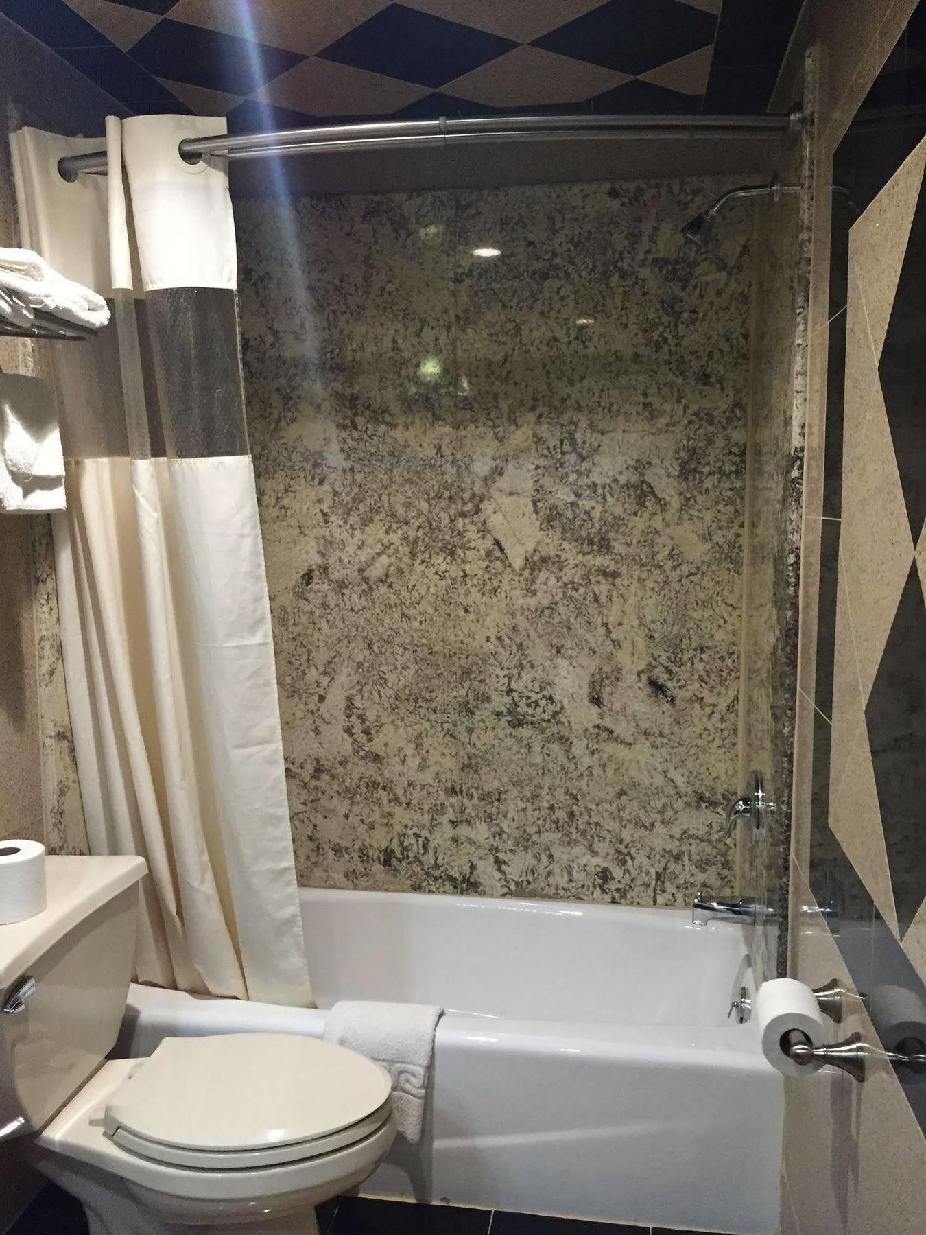 Track & Turf Motel Mount Laurel Ngoại thất bức ảnh